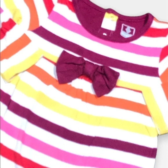 4/$20🥳  Old Navy Long Sleeve Onesie - Picture 2 of 3